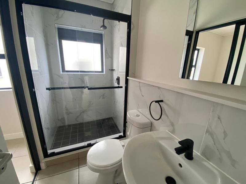 To Let 2 Bedroom Property for Rent in Richwood Western Cape